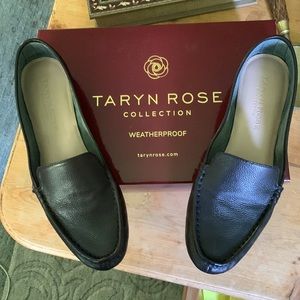 Taryn Rose Diana Black Butter Leather loafers 9m